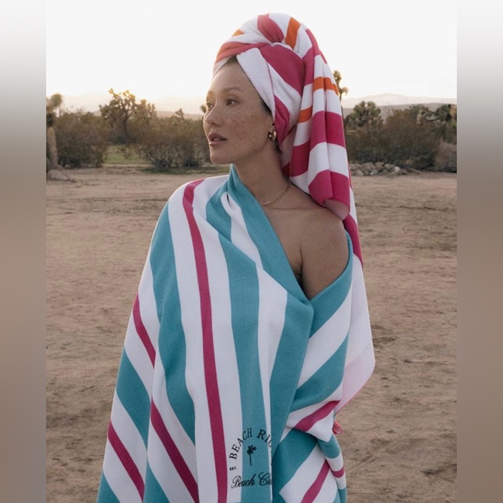 NWT Beach Riot Beach Club Towel